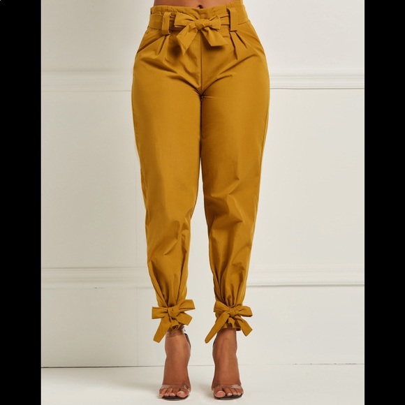 Pants - LAST PAIR 🤩 Mustard Cropped High Waist Pants
